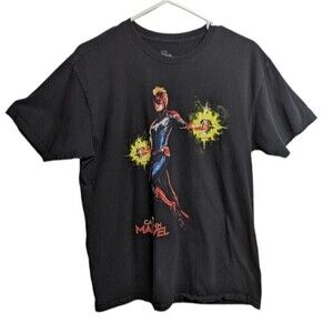 Captain Marvel Shirt Men Large Short Sleeve Crewneck Tee Black L Unisex